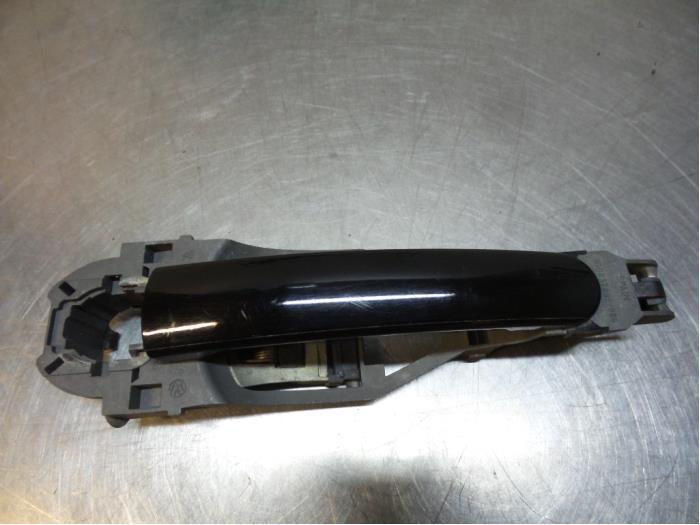 Portiergreep 2Deurs links van een Volkswagen Polo (Polo 01-), Auto-onderdelen, Carrosserie, Volkswagen, Gebruikt, Ophalen of Verzenden