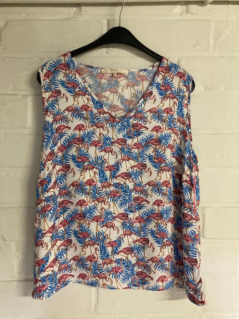 Wit topje met roze flamingo's, Comme ça, 44, Kleding | Dames, Wit, Maat 42/44 (L), Zo goed als nieuw, Zonder mouw