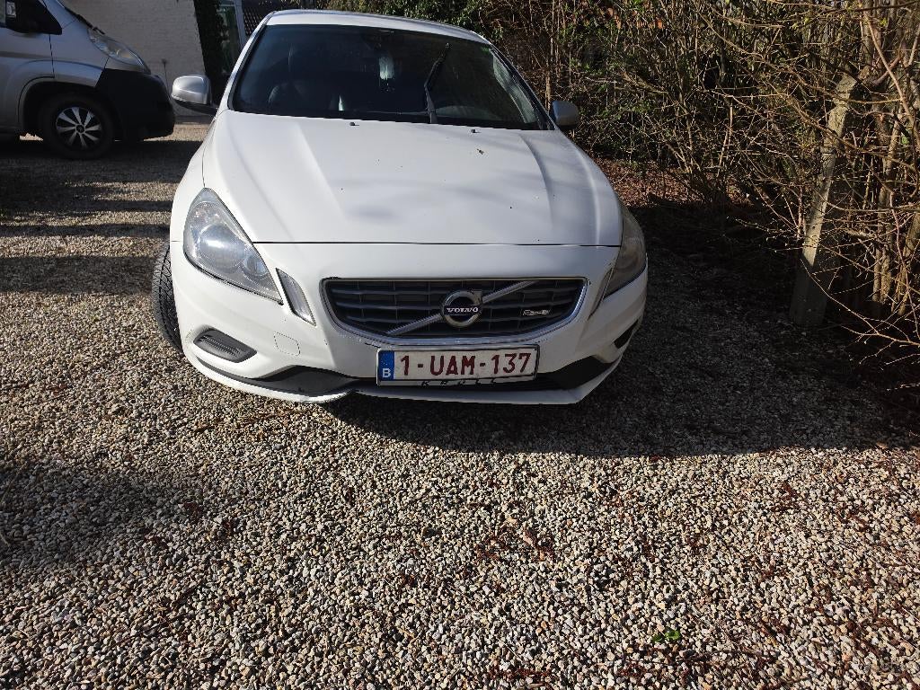 Volvo V60, Boîte manuelle, 5 portes, V60, Particulier