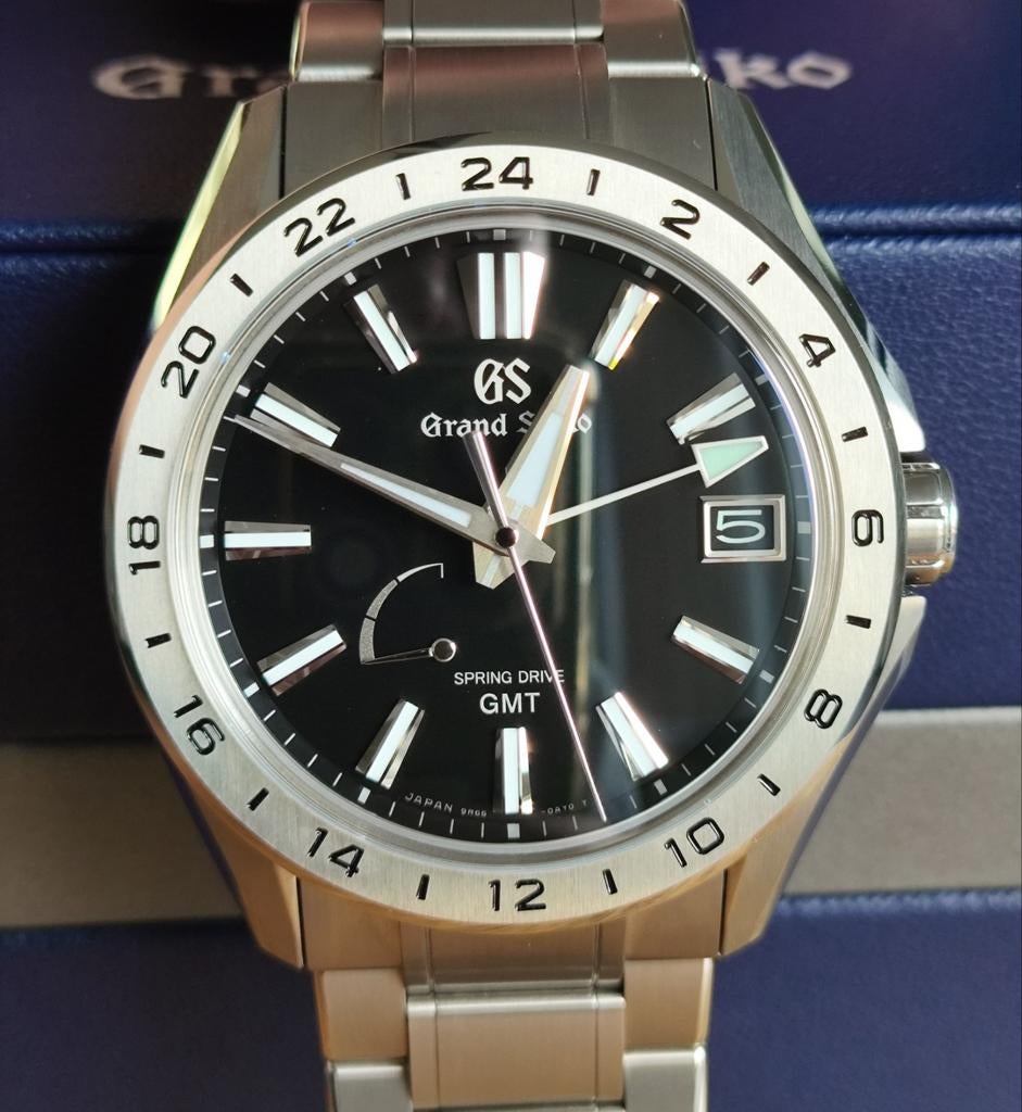 T.K. i.nw.st. Grand Seiko Evolution 9 GMT Titanium, 03-2025., Handtassen en Accessoires, Horloges | Heren, Polshorloge, Overige materialen