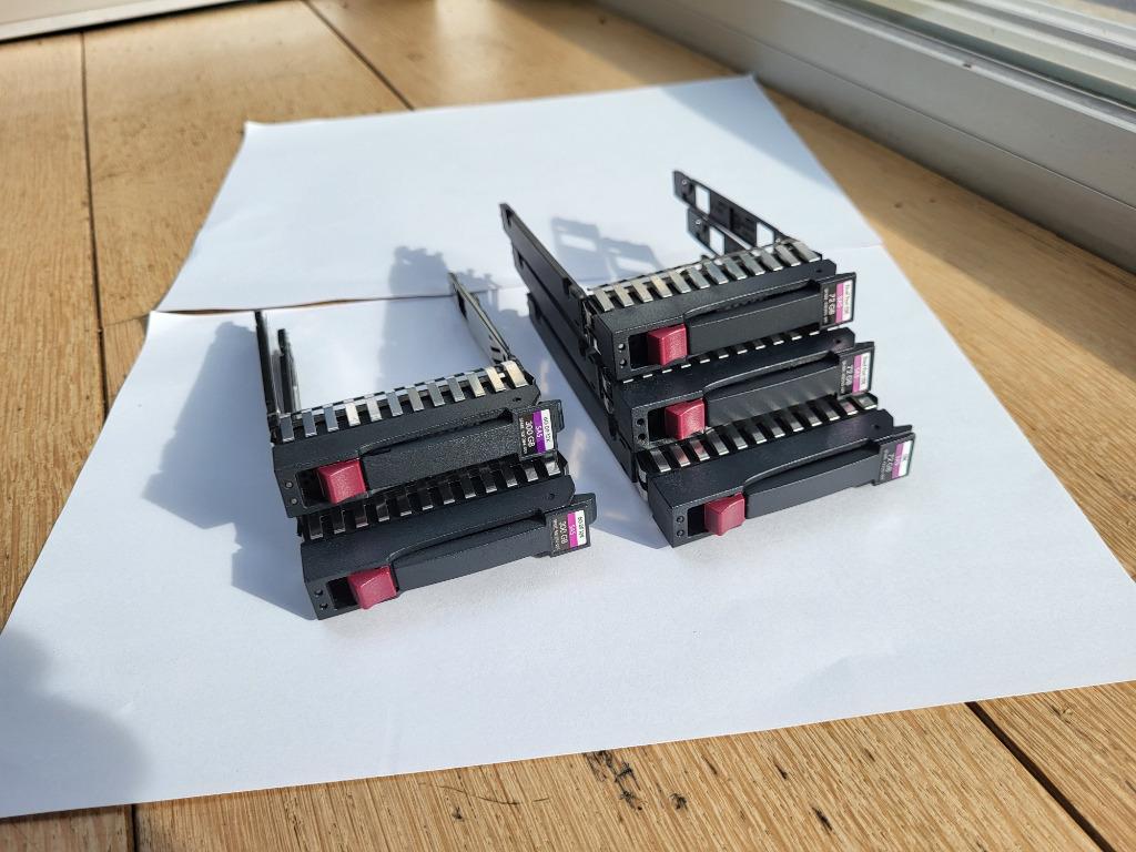2,5" SATA SAS HDD Caddy tray voor HP Proliant, Computers en Software, Servers, Zo goed als nieuw, Ophalen of Verzenden