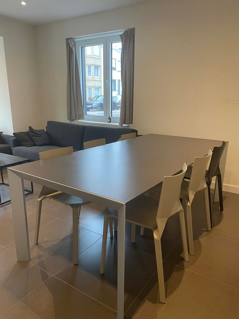 Table design extensible KRISTALIA, Enlèvement, Comme neuf