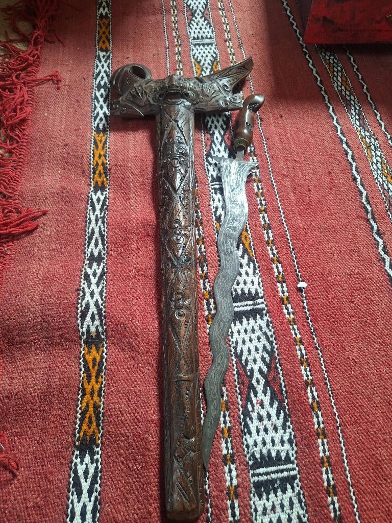 Dague kris java, Antiquités & Art, Enlèvement ou Envoi