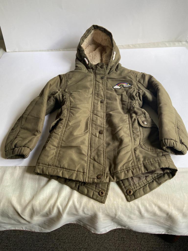 Veste vert kaki Taille : 110 Marque : Blue Queen, Enlèvement ou Envoi, Blue Queen, Utilisé, Fille