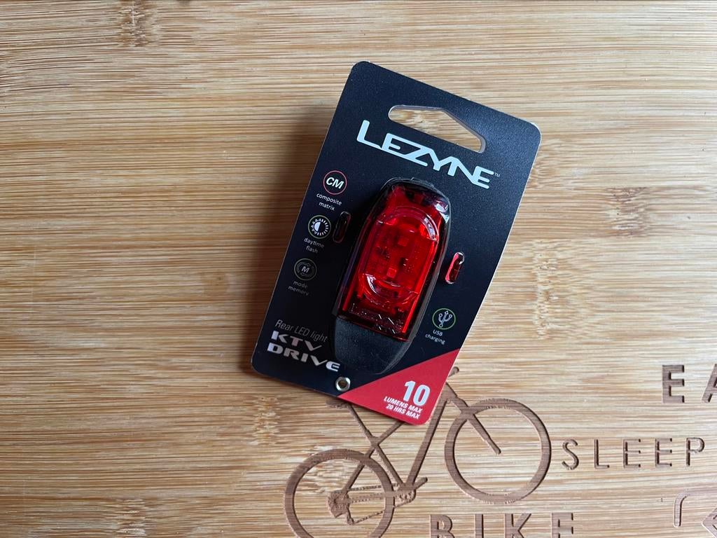 Lezyne KTV drive 10, Fietsen en Brommers, Fietsaccessoires | Fietsverlichting, Ophalen of Verzenden, Nieuw
