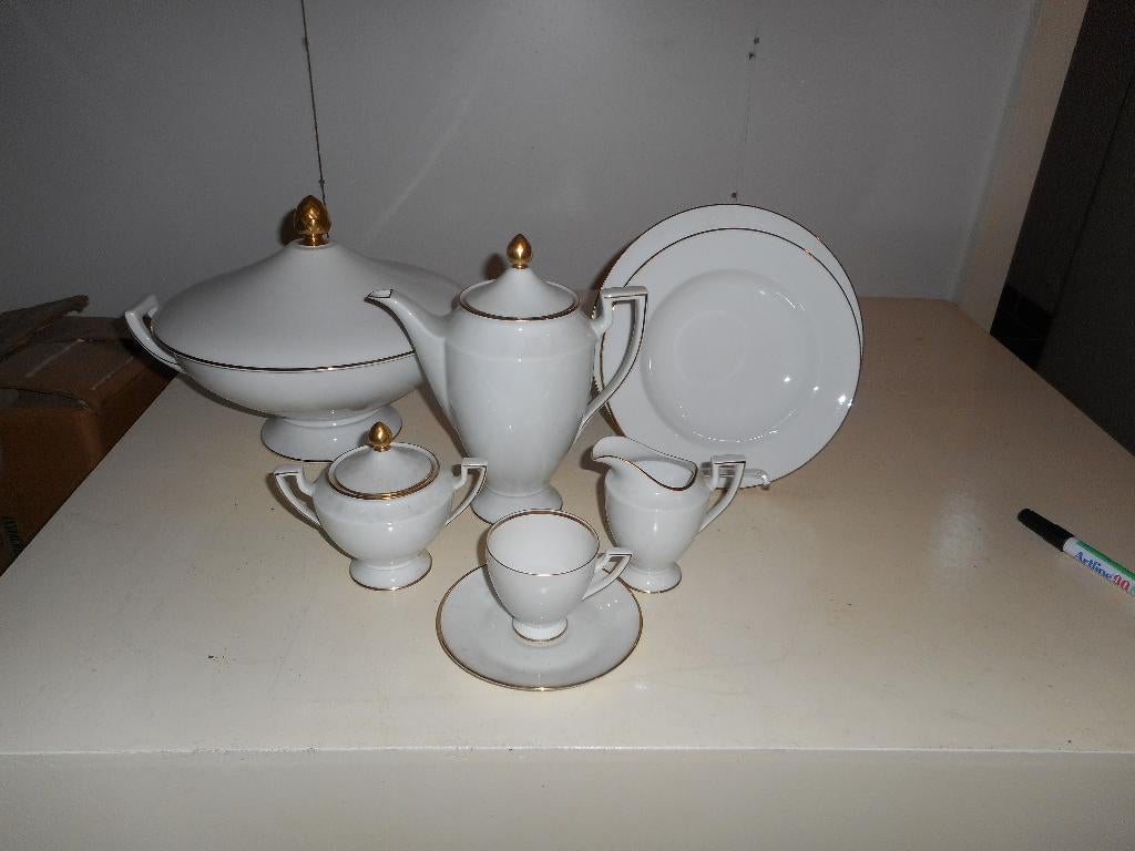 eet en koffieservies "ROYAL TETTAU lees tekst !, Antiquités & Art, Enlèvement