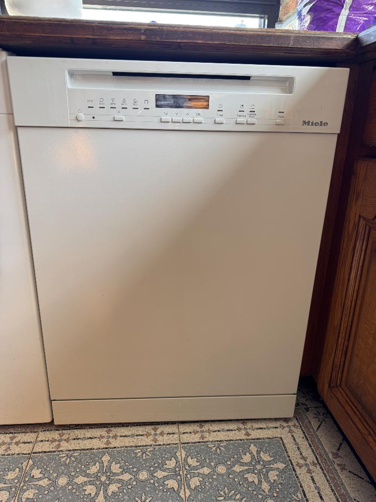 Lave vaisselle miele, Electroménager, Enlèvement, Comme neuf, Encastré
