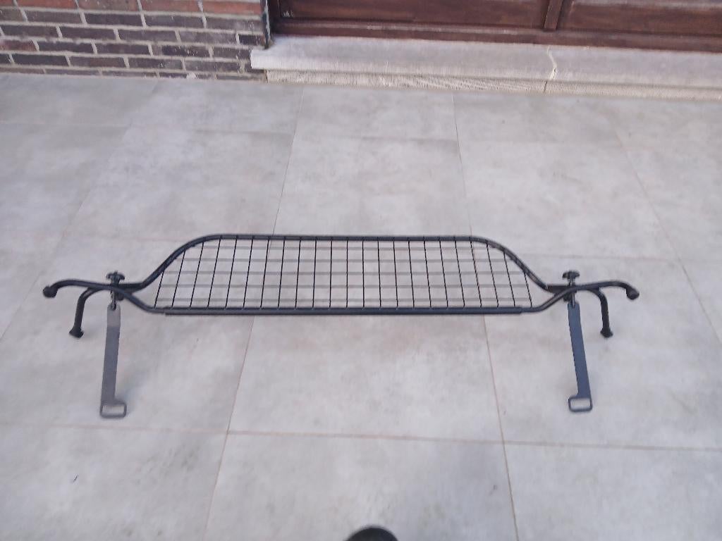 Hondenrek voor VW PASSAT Variant (B9) 2024,, Ophalen, Zo goed als nieuw