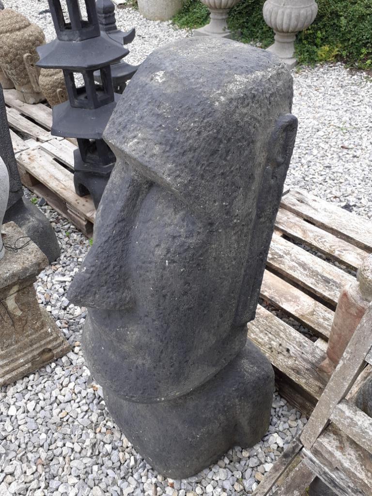 Buste van Moai in gepatineerde steen (hoogte 1 meter), Tuin en Terras, Tuinbeelden, Ophalen, Nieuw, Overige materialen, Overige typen