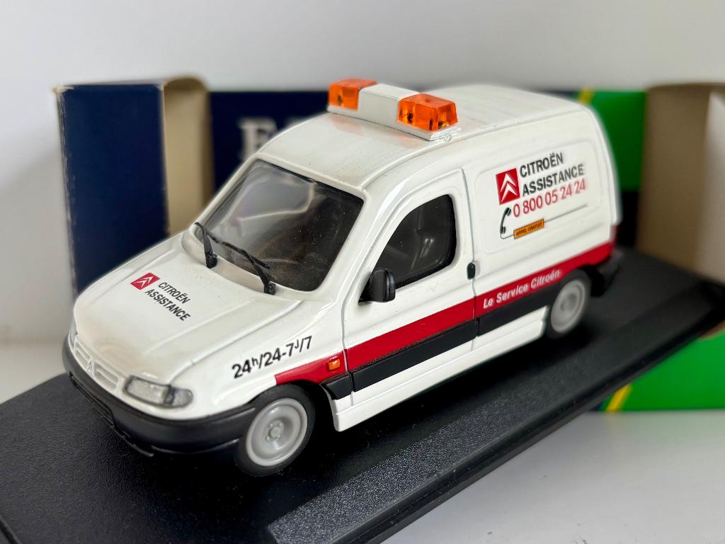 1:43  Citroen berlingo assistance, Ophalen of Verzenden, Zo goed als nieuw, Auto