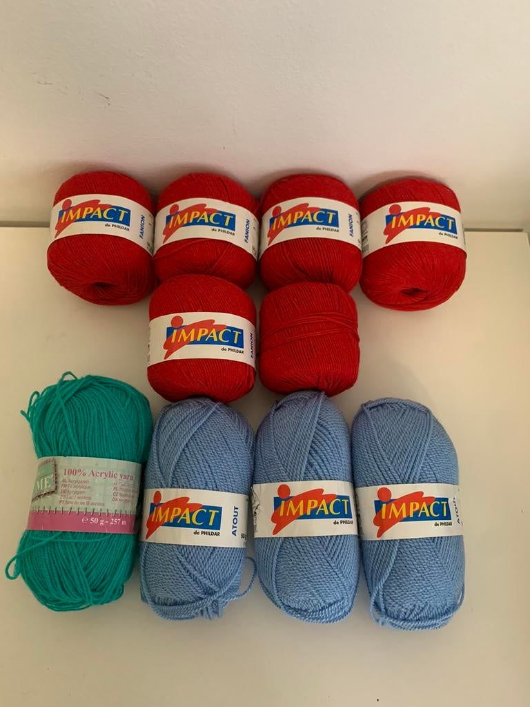 Lot de 10 pelotes de laine neuves PHILDAR, Hobby & Loisirs créatifs, Neuf