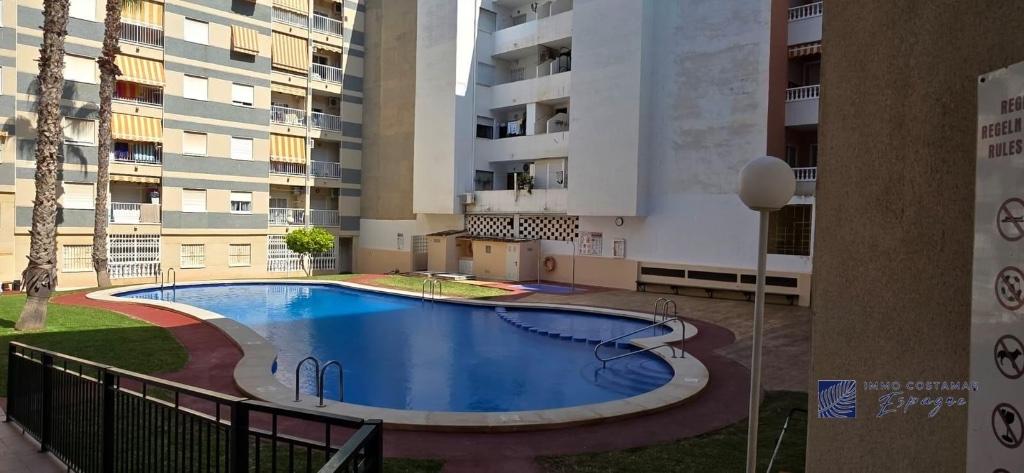appartement 3ch à vendre en Espagne, Torrevieja, Ville, Appartement, 3 pièces