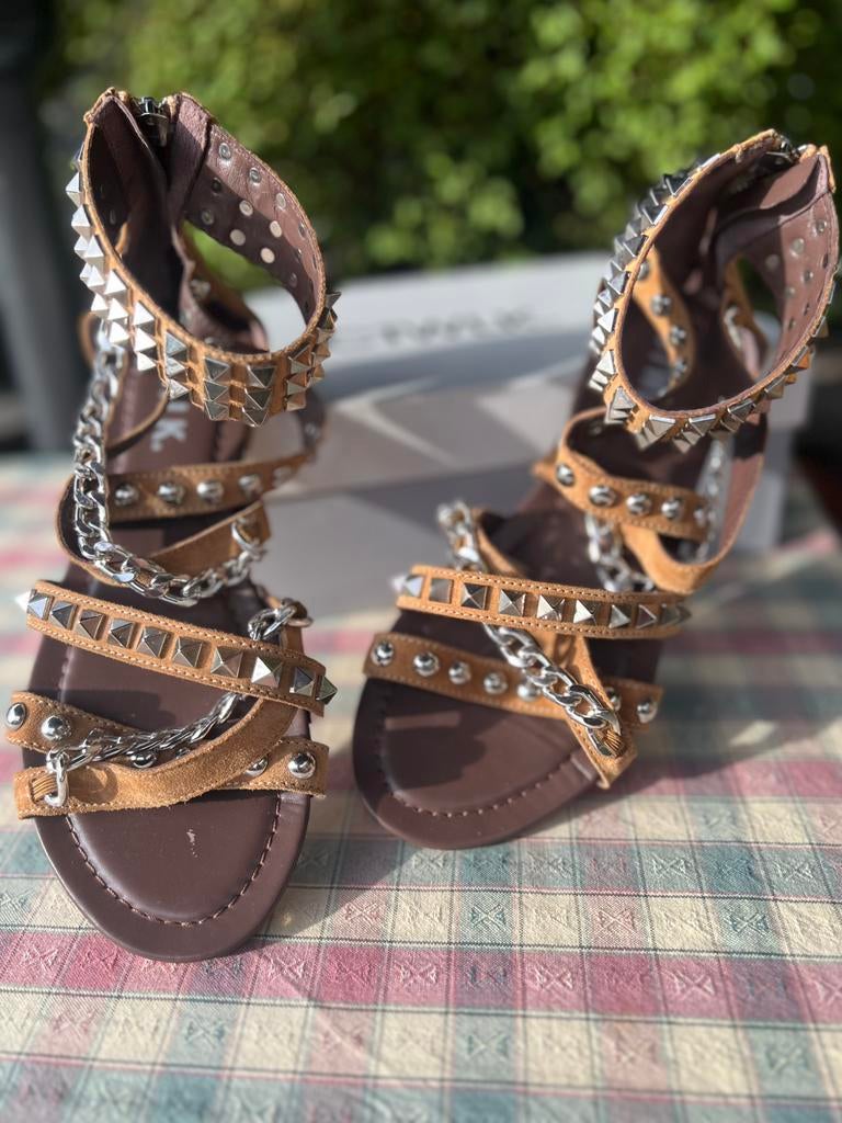 Zeer mooi speciale lederen sandalen maat 37 merk: CTWLK, Bruin, Nieuw, Sandalen of Muiltjes, Ophalen of Verzenden