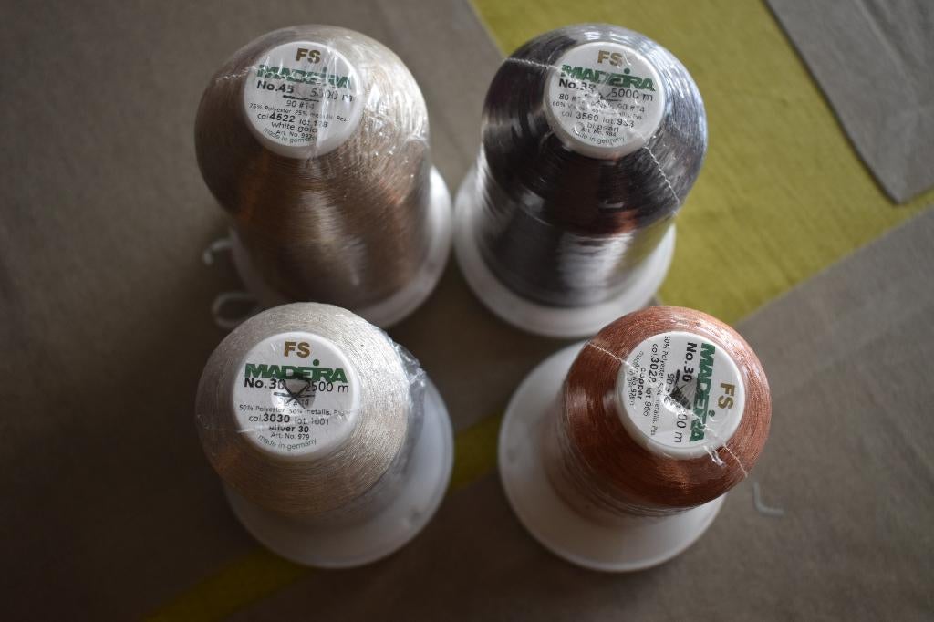 4 grote konen borduurgaren Madeira Metalic, Hobby en Vrije tijd, Borduren en Borduurmachines, Ophalen of Verzenden, Nieuw, Machineborduren