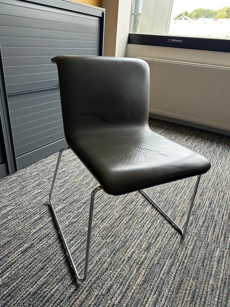 Lot de 4 chaises design contemporaines, Gris, Enlèvement ou Envoi, Comme neuf, Bois