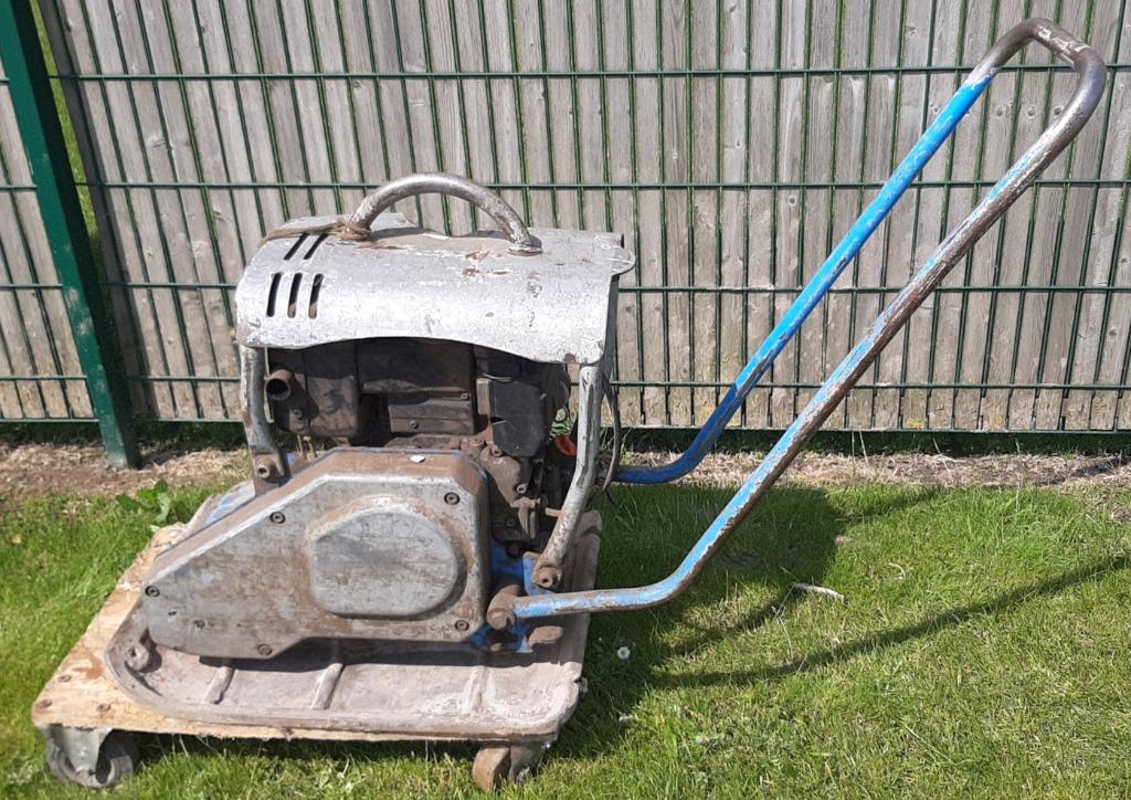 Te huur: Trilplaat 114kg diesel, Enlèvement, Utilisé