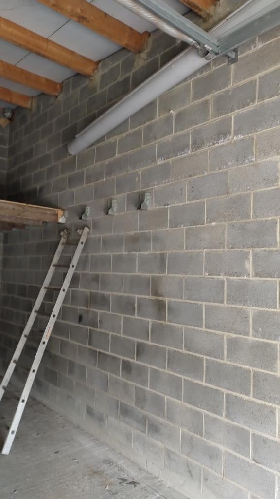 Entrepôt à louer ( pour indépendants ), Bricolage & Construction, Briques, Enlèvement