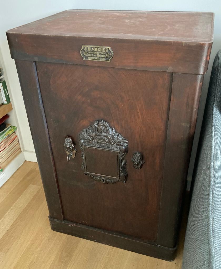 Coffre-fort ancien J.B. Rocher Bruxelles - vers 1900, Antiquités & Art, Antiquités | Meubles | Armoires, Enlèvement