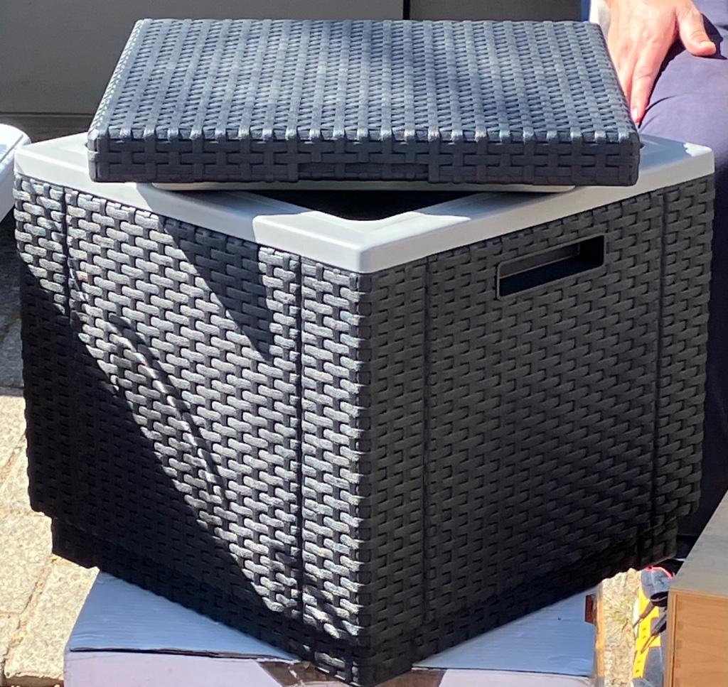 Allibert ice cube, multifunctioneel, Tuin en Terras, Ophalen, Zo goed als nieuw