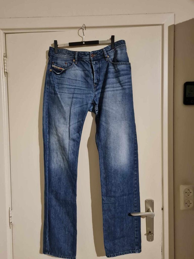Jean Diesel W32 L34, Kleding | Heren, Spijkerbroeken en Jeans, Diesel, W32 (confectie 46) of kleiner, Gedragen, Verzenden