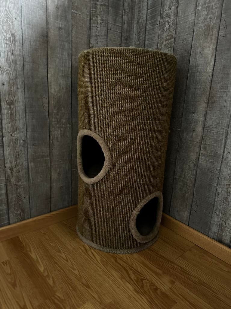 Kattenpaal - krabton, Ophalen, Zo goed als nieuw, Krabton