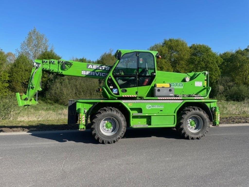 Merlo PHOTO 45.21 mss, Articles professionnels, Machines & Construction | Grues & Excavatrices, Enlèvement, Chariot télescopique