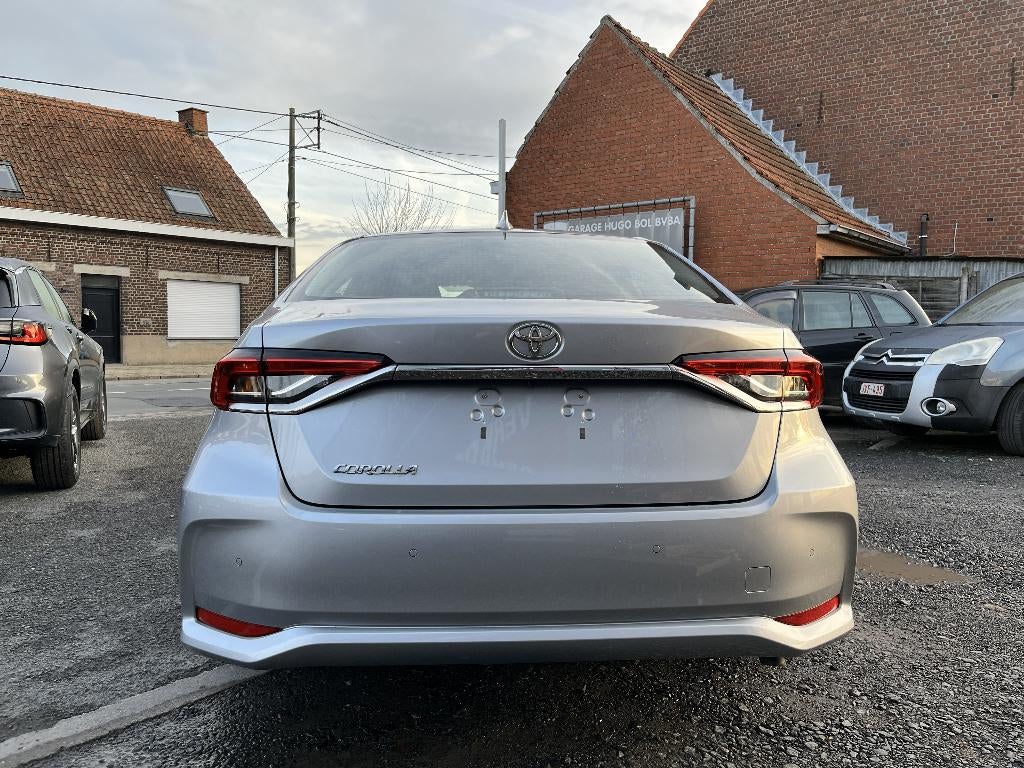 TOYOTA Corolla 1,5l + garantie, Autos, Argent ou Gris, Achat, Entreprise, Boîte manuelle