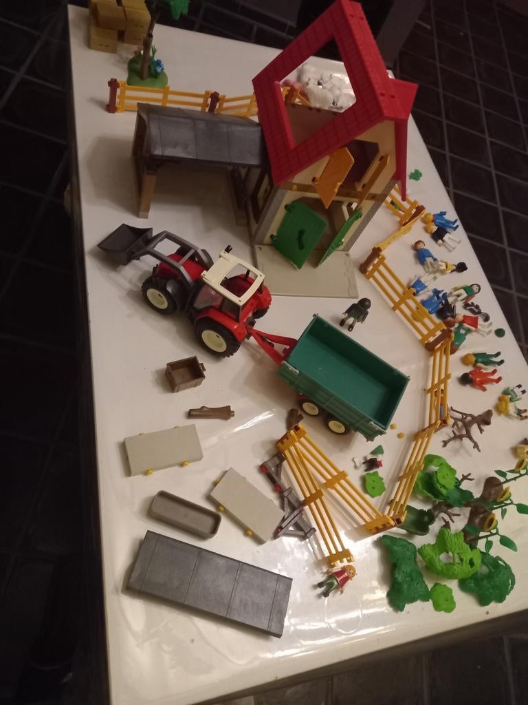 Ferme playmobil 4490 + tracteur, Ophalen, Zo goed als nieuw