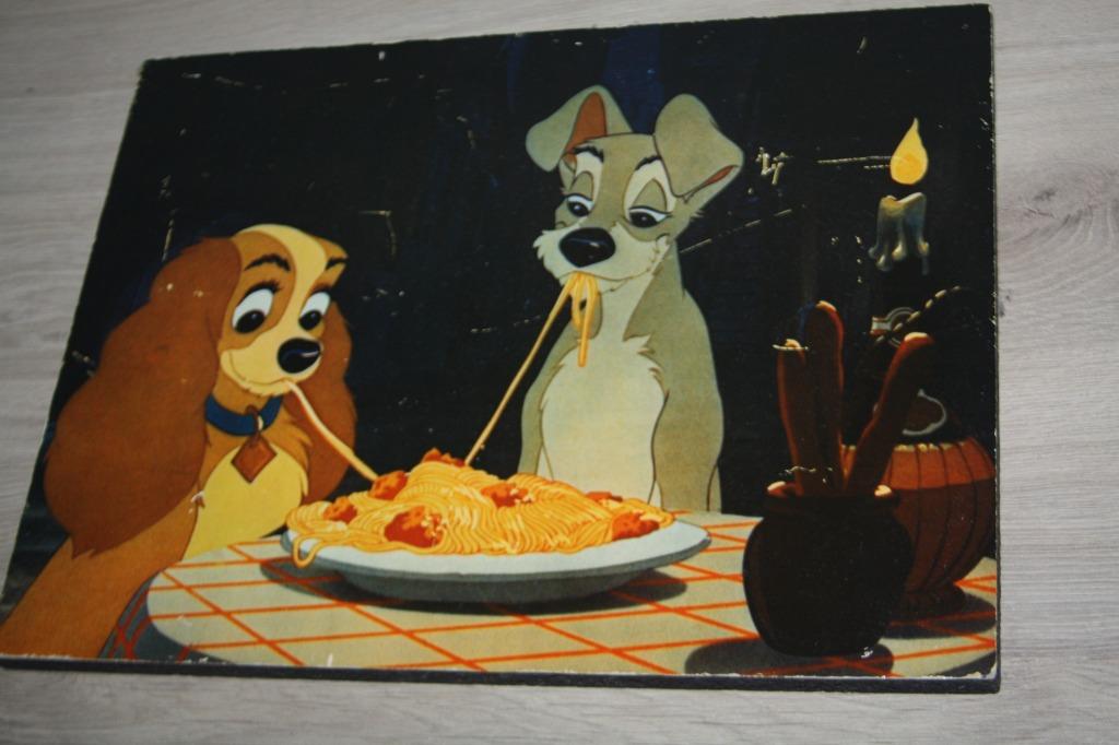 Retro Disney houten plaat met lakprint ,Lady en de vagebond, Verzamelen, Ophalen of Verzenden, Overige figuren, Gebruikt, Plaatje of Poster