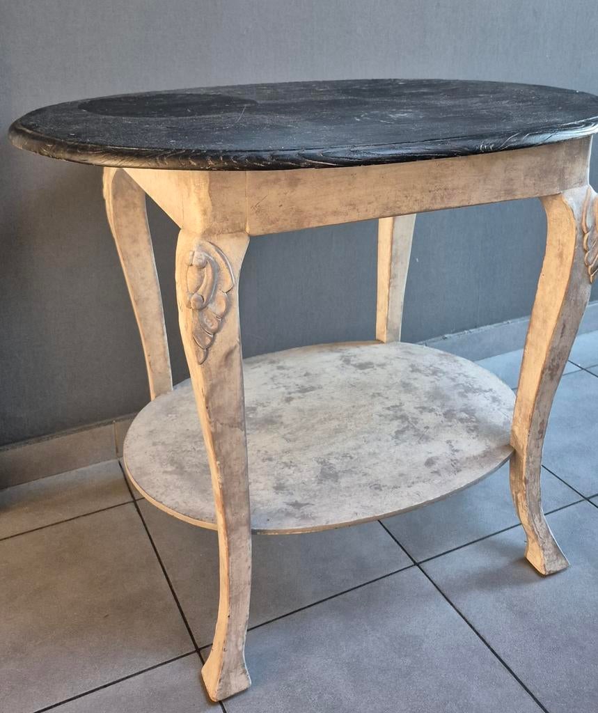 Antiek mooi tafeltje, Ophalen