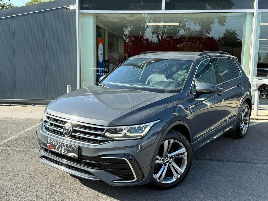 Volkswagen Tiguan 1.5 TSI DSG R-Line/ TREKHAAK / NAVI / CAME, Autos, Argent ou Gris, Achat, Entreprise, Noir