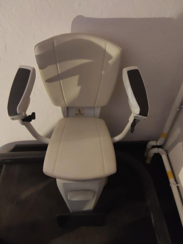 Traplift (+/-12meter) te koop, Ophalen