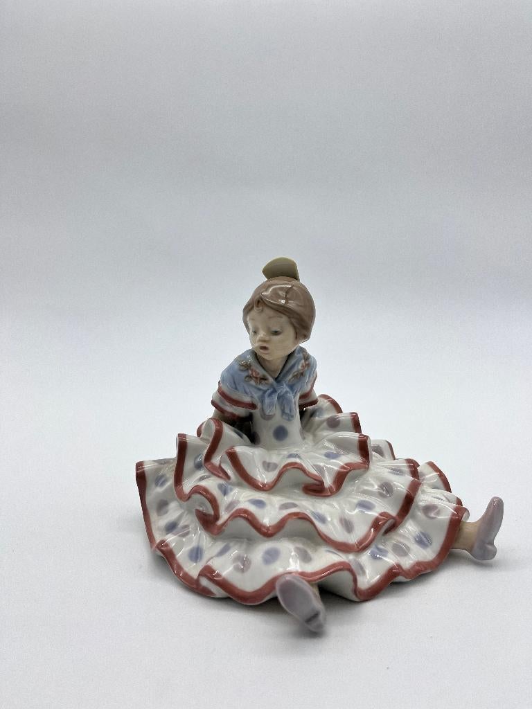 Figurine Porcelaine Lladró #5391 - "A Time to Rest", Enlèvement, Neuf, Humain