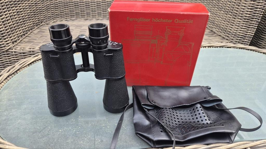 Jumelle vintage, Enlèvement