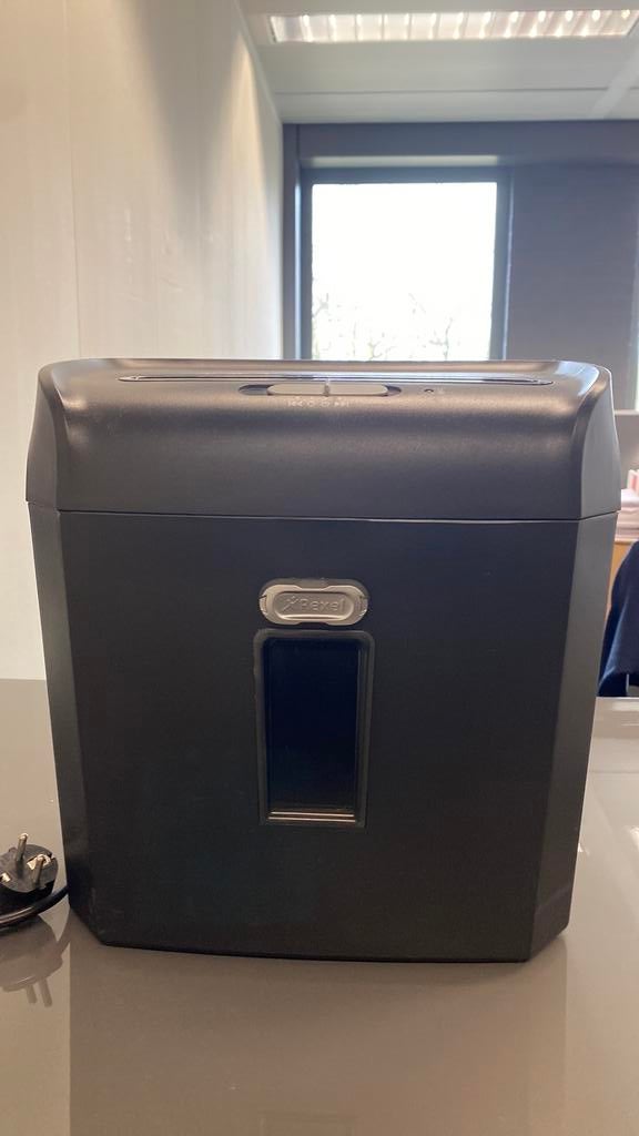 Papierversnipperaar, Enlèvement, Comme neuf