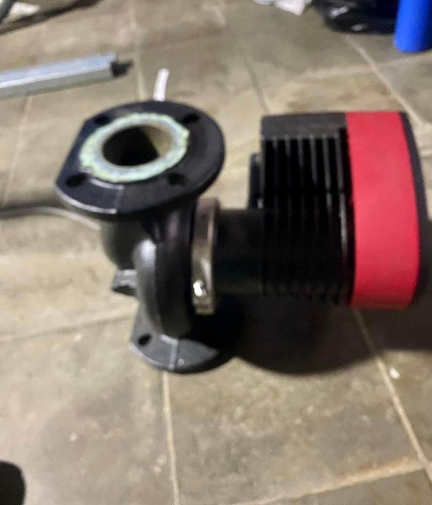 grunfofos magna 165/80 circulatiepomp, Ophalen of Verzenden, Zo goed als nieuw