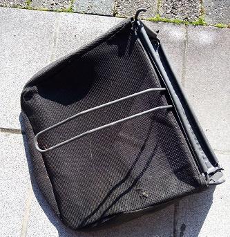 bac de ramassage pour tondeuse ou scarificateur 5€, Jardin & Terrasse, Tondeuses à gazon à essence, Utilisé, Bac de ramassage