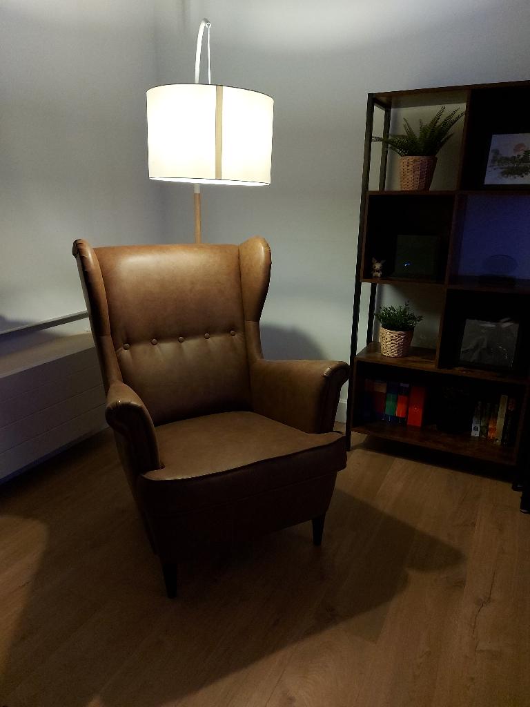 Strandmon oorfauteuil Järstad bruin NEPLEER, Maison & Meubles, Fauteuils, Enlèvement, Comme neuf