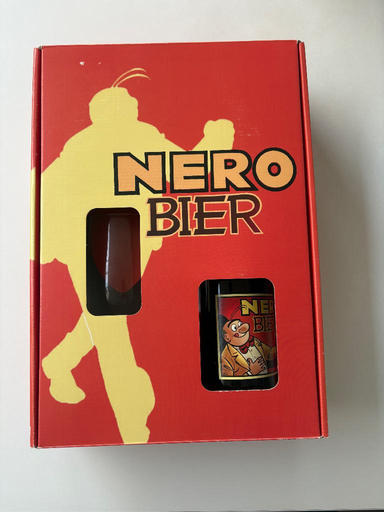 Nero bier in originele verpakking, Ophalen of Verzenden, Overige figuren, Zo goed als nieuw, Gebruiksvoorwerp