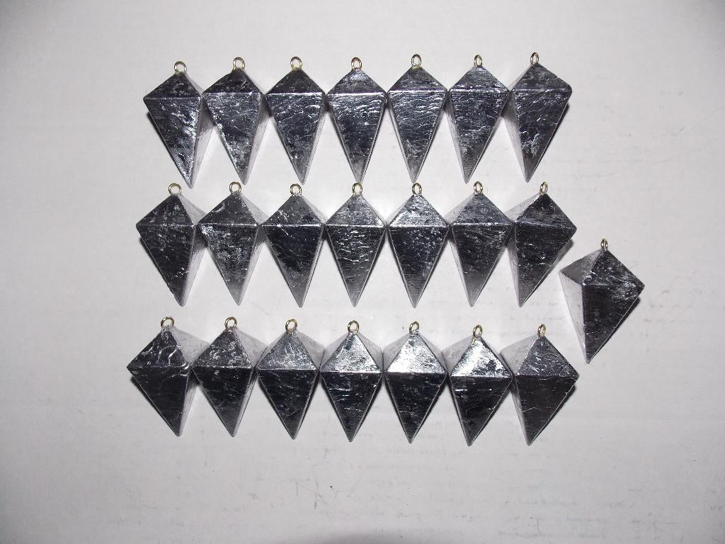 Plomb pyramidal, Sports nautiques & Bateaux, Pêche à la ligne | Pêche en mer, Neuf, Ensemble complet, Enlèvement ou Envoi