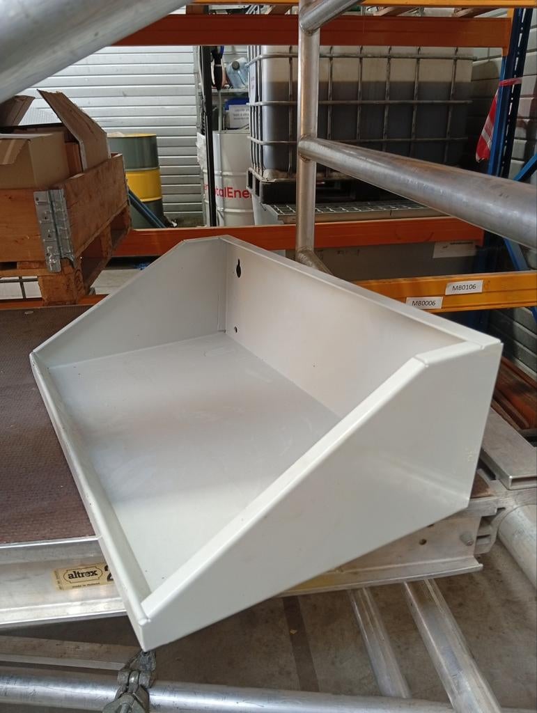 Étagère murale en métal, Moins de 60 litres, Enlèvement, Comme neuf, Autres types