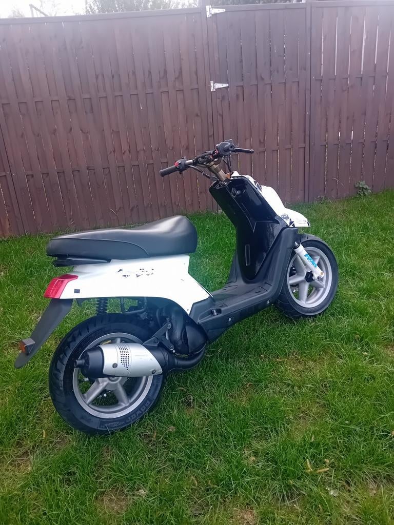 Mbk Spirit classe a avec ses papiers, Vélos & Vélomoteurs