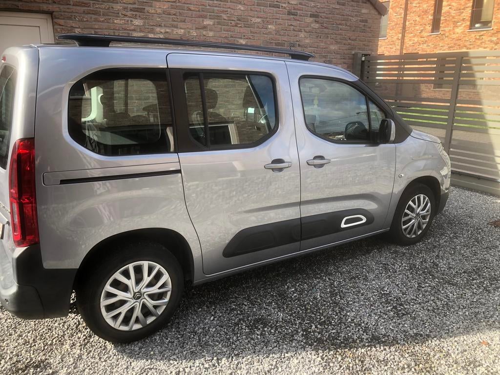 Citroen berlingo 5 zits, Auto's, Citroën, Voorwielaandrijving, Stof, Euro 6, Overige carrosserie