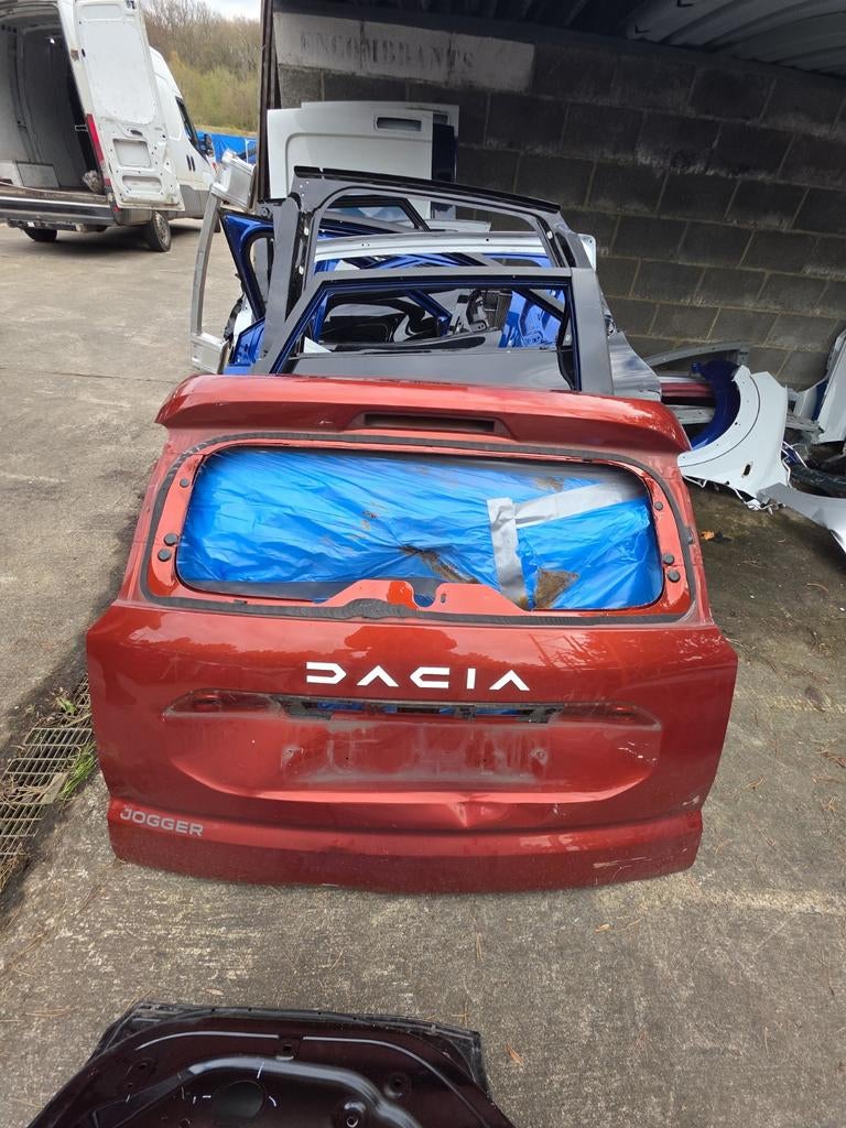 Coffre dacia Jogger, Dacia, Arrière, Utilisé, Enlèvement ou Envoi