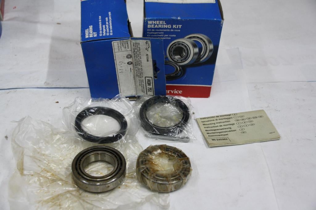 Twee wiellager sets VKBA751 voor Nissan vooraan, Enlèvement ou Envoi, Neuf, Nissan