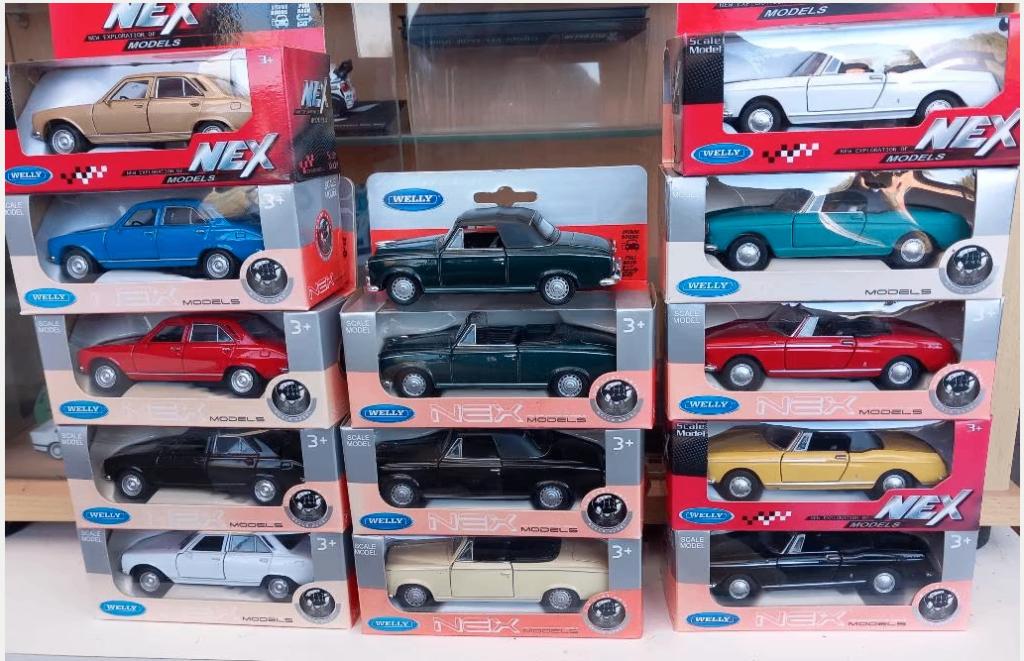 14 schaalmodellen Peugeot 403 & 404 cabriolet en 504, nieuw, Enlèvement, Neuf, Voiture