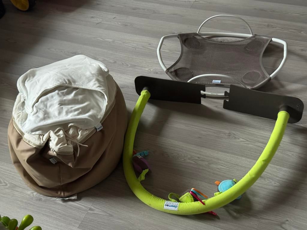 Doomoo Seat, Enfants & Bébés, Jouets | Jouets de bain, Enlèvement, Comme neuf