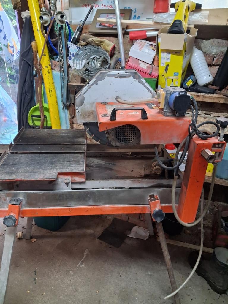 Scie table à eaux, Bricolage & Construction, Outillage | Scies mécaniques, Enlèvement