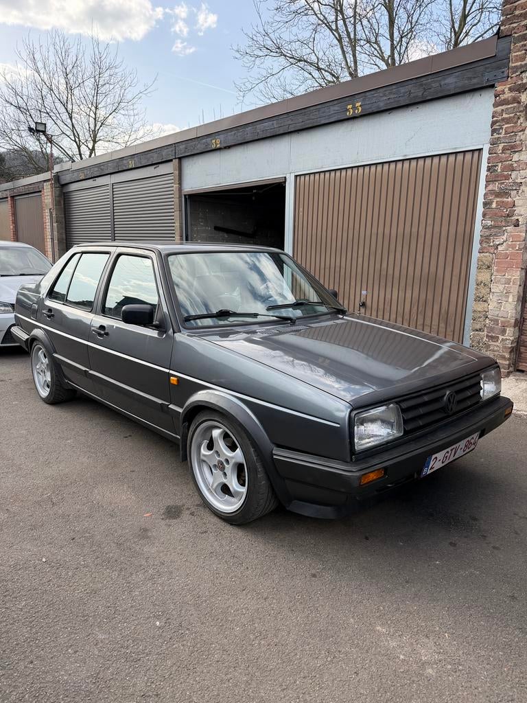 VW Jetta MK2, Auto's, Oldtimers, Particulier, Volkswagen, Diesel, Berline, 5 deurs, Handgeschakeld, Zilver of Grijs, Zwart, Ophalen