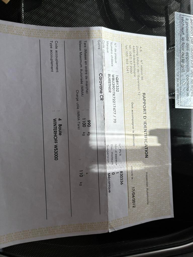 Bustner. 390. 2008. Met voortent, Caravans en Kamperen, Caravans, Particulier